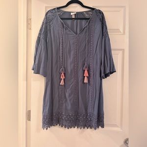 Size small dress. Only worn a couple of times.